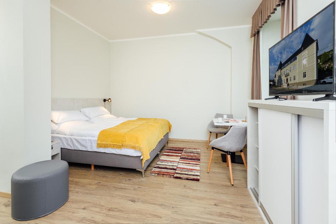 Apartmanovy Dom Grand - Contactless Check In เตรนชิอาสกี เตปลิตเซ ภายนอก รูปภาพ